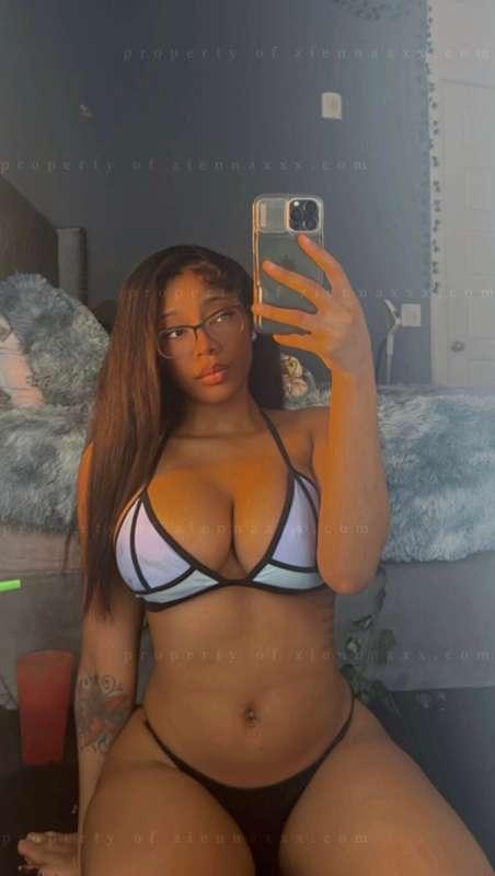 do i look like a good girl? 💦💖