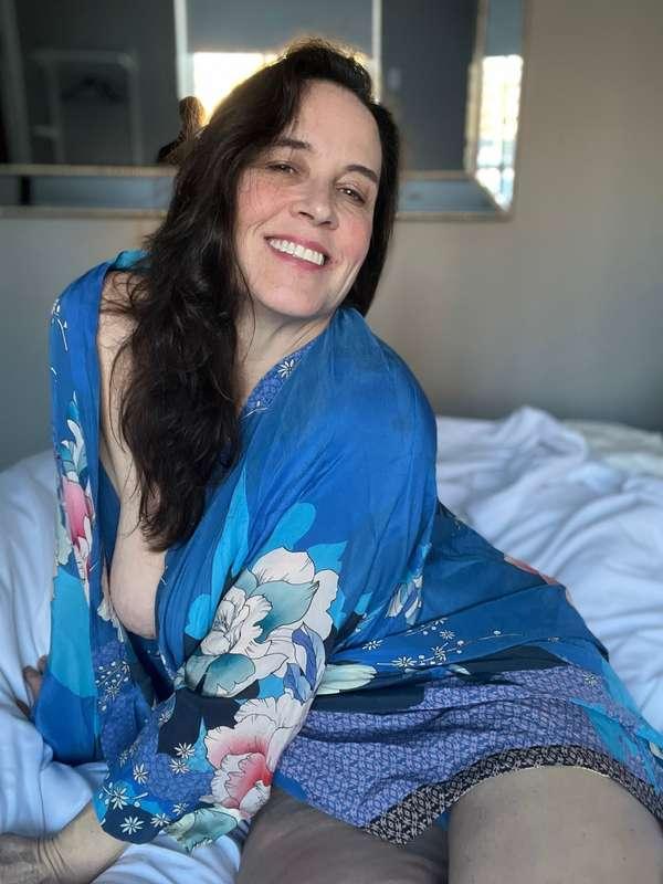 Unlock to see what's hidden under that beautiful flowery sil..