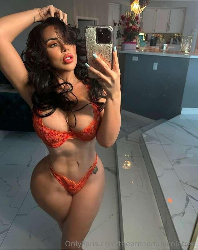 I'm feeling so sexy... send me a DM now!!