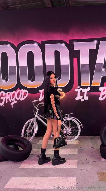 I'm your bad girl, papi😈