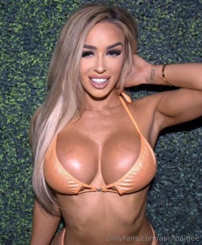 🔥 My girl @sugarandspicyyy is the perfect fuck toy 🤪SOLO, G/..