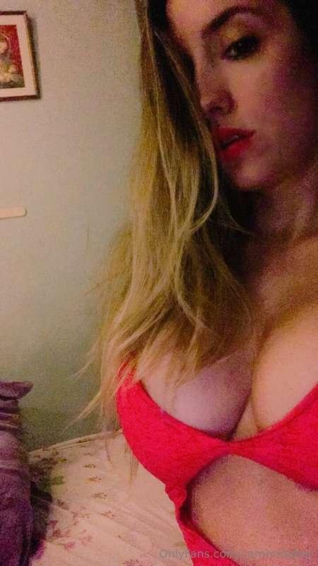 free subscription ##
## @miaumiauu ##
👰‍♀️ Virtual girlfrien..