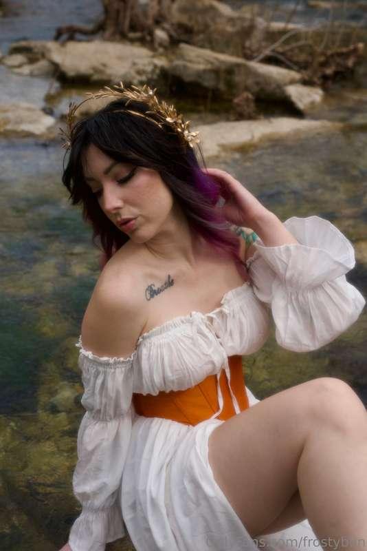 You found a maiden just before she starts to bathe, what do ..