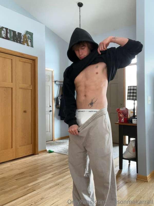 carsonmakarrall image #0