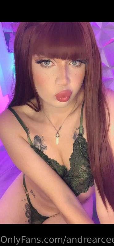 Fuck me in green mode 🙈