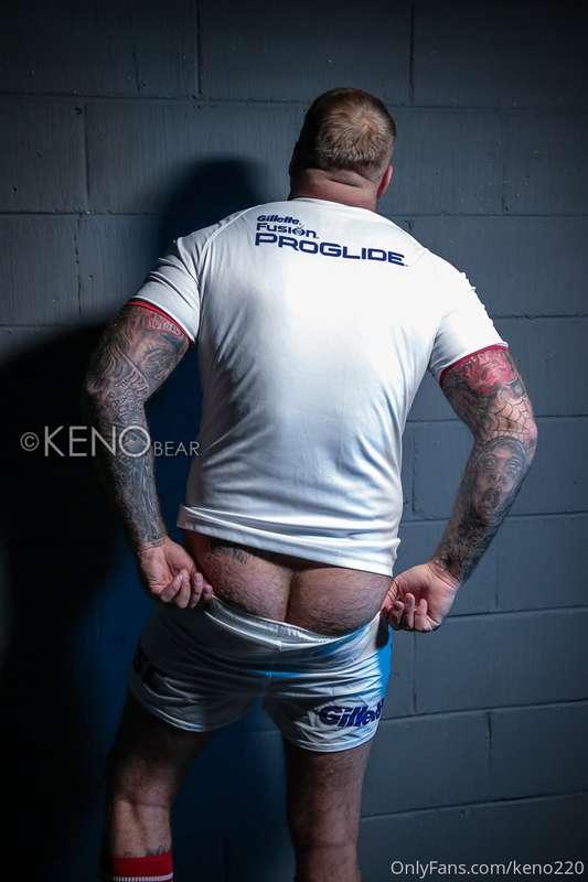 Sports kit Keno - back view, shorts down, furry bum out