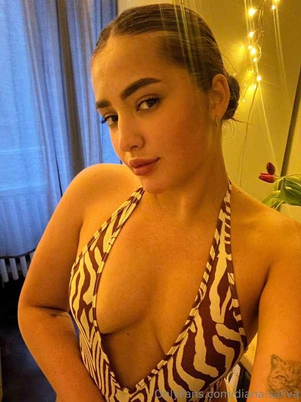 Naughty evening and we getting dirty in the kitchen! 💦🤫😏Just..