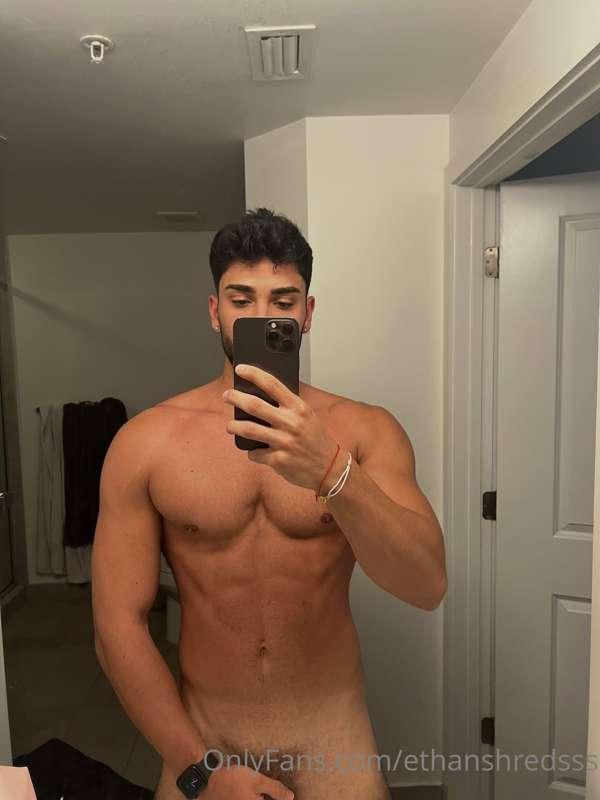 Come in the shower 💦