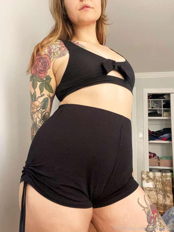 Swipe to take off all my clothes!