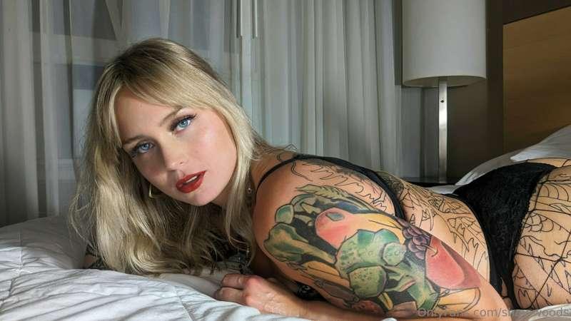 💕Hot blonde loves to suck cock till her pussy is wet and rea..