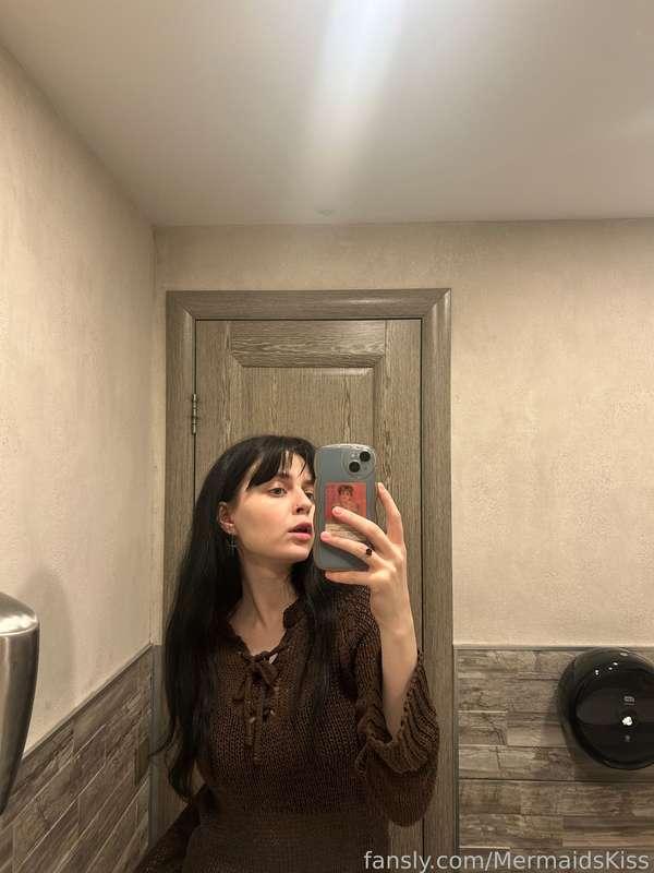 mermaidskiss image #1