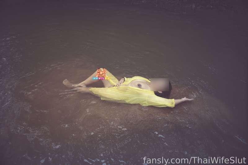 thaiwifeslut image #16