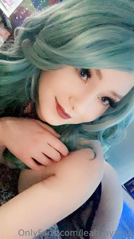 Dm’ed you something 💦💦