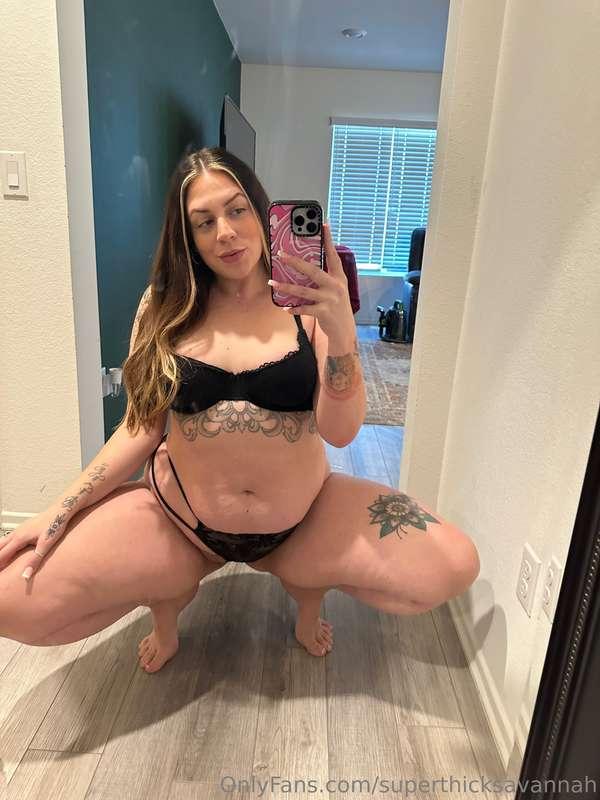 Feeling so sexy in this black set😏