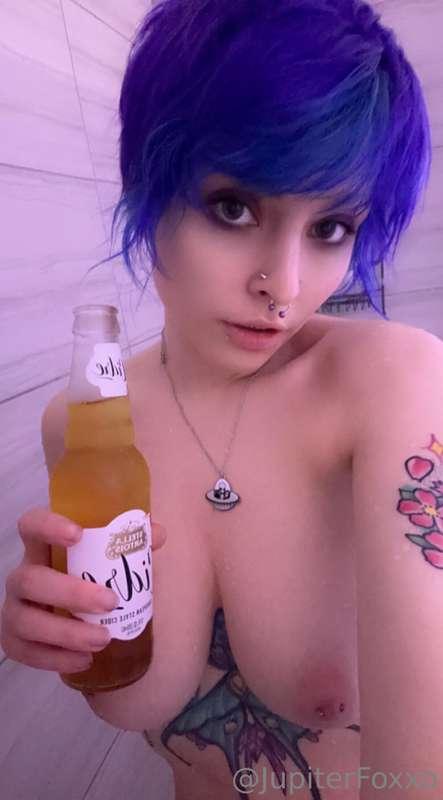 hey cutie!!  you wanna join me in the shower? 💦