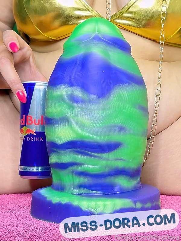 FULLVID: https://fansly.com/post/790701243411476481

Although i ride my 3XL TunaCanJerry a few times a week, ( i love this thing!!! )  i keep forgetting the FACT that this particular dildo has only been conquered by LESS than a handfull of women. This thing is ABSOLUTELY ENORMOUS! Check out how it wreckes my hole into a gaping bucket! 

#fyp #Gape #HugeDildo #gaping #baddragon #stretching #sizequeen  #pussystretching   #extreme #taboo #milf #mom 