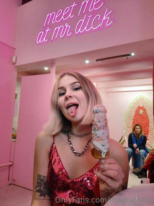 If you want to see me eat it, I'm waiting for you in the dm😌