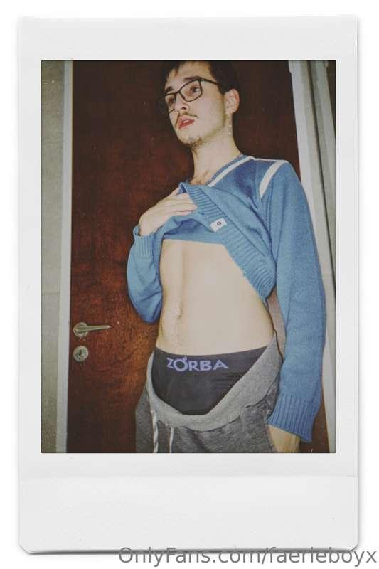 My first UM (Undress Me) Go and see what's inside the tag "U..