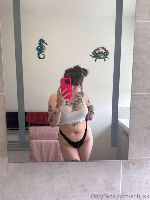 Swipe for something to peek 🫣