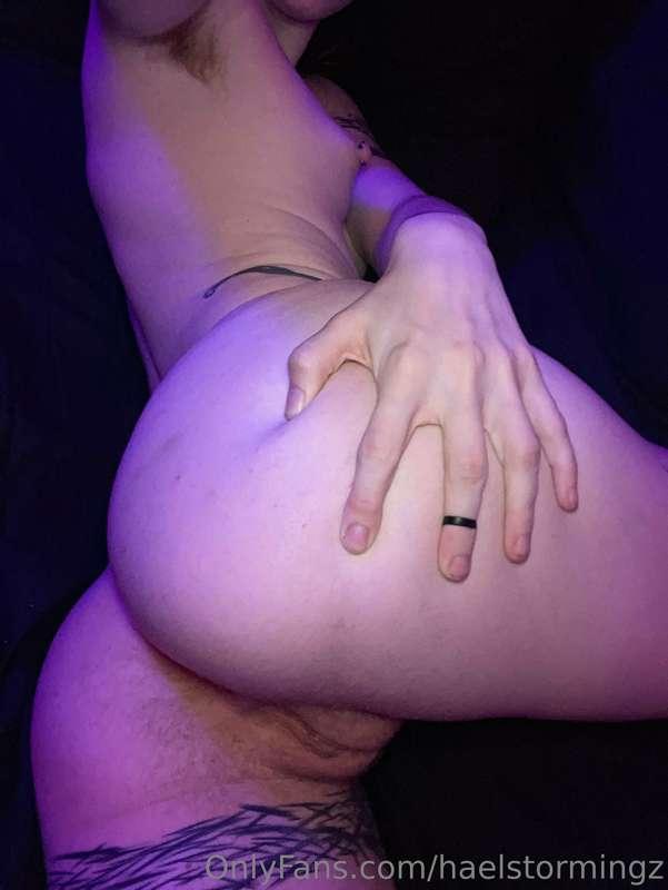 Just some pictures of my butt