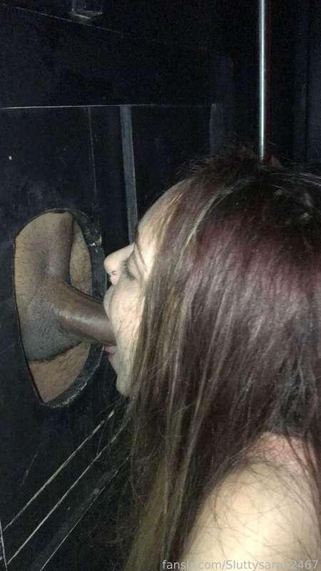sluttysarah2467 image #8