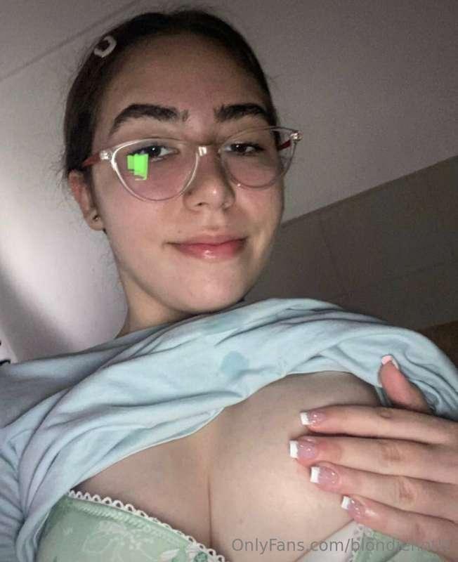 🍆COCK LOVER🍆  @bebediablita
FREE ACCOUNT 💗
💗𝘓𝘦𝘵 𝘮𝘦 𝘪𝘯𝘵𝘳𝘰𝘥𝘶𝘤𝘦..