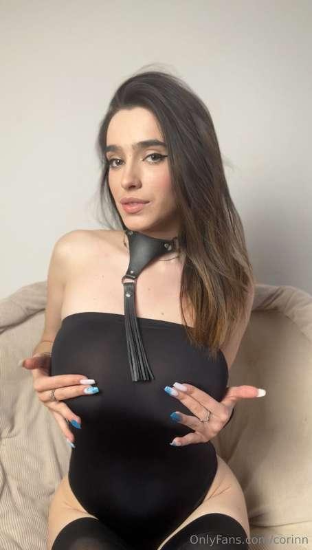 I cover my sensitive nipples, I need a tongue...👅