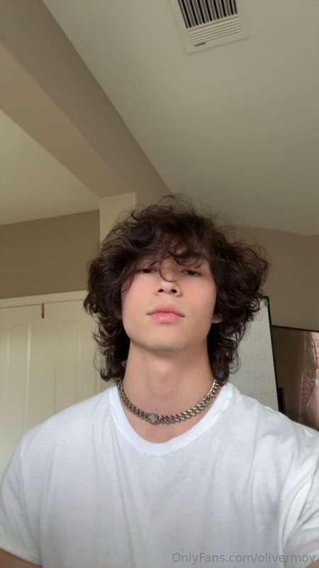 check your messages for me babe