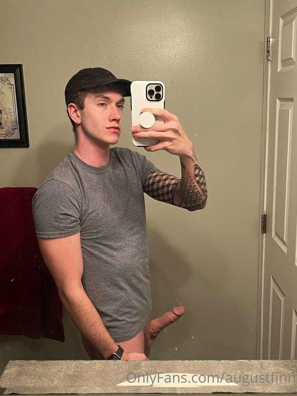 Jerk off with me 🤤