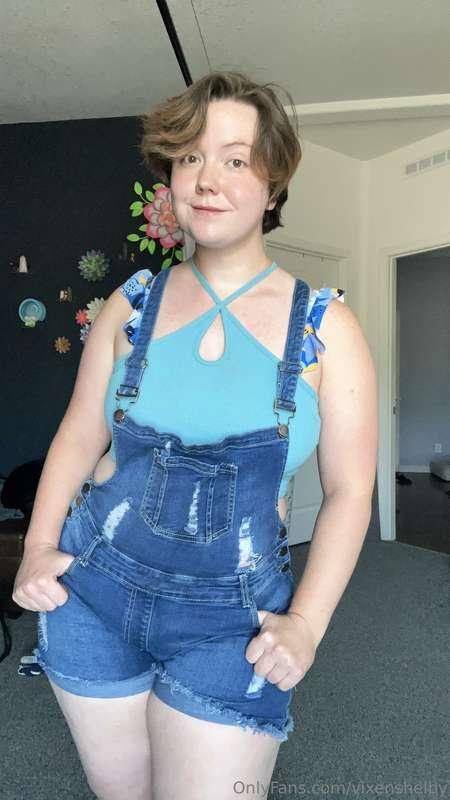 Overall shorts Mini Set Just a cute mini set featuring some ..