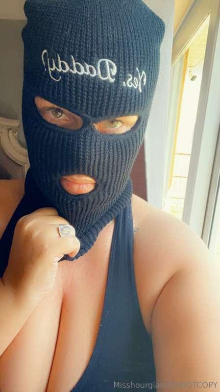 Little Miss Naughty I presume? 

Miss H 😳

(It’s time)