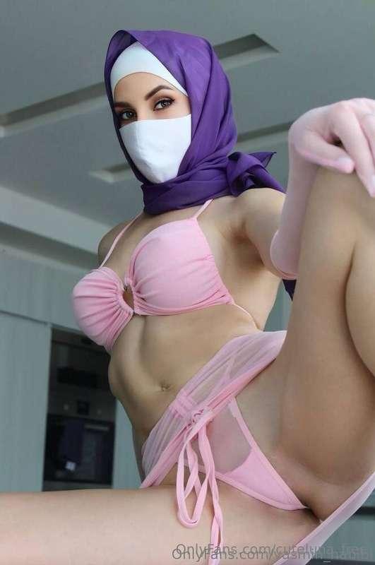 BIG MUSLIM TITS Hot Girl for your dreams 🫂💞 Sweet boobies 🤤 ..