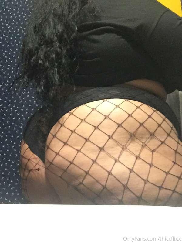 Which one of you big dick senpais are going to cum to me tod..