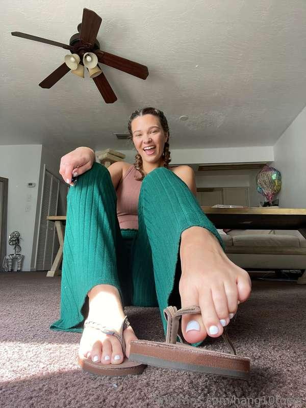 hang10toess image #4