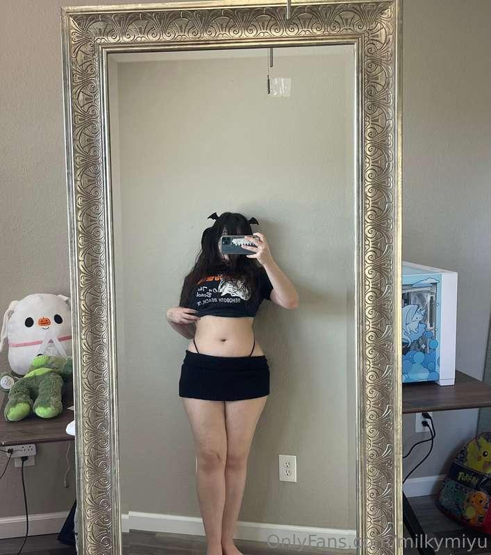 This skirt might be too mini 🤭