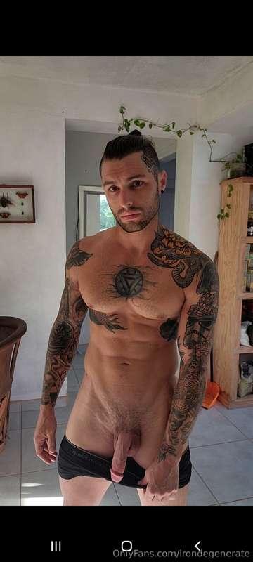 Body update photo dump. Tell me which one is your favorite?