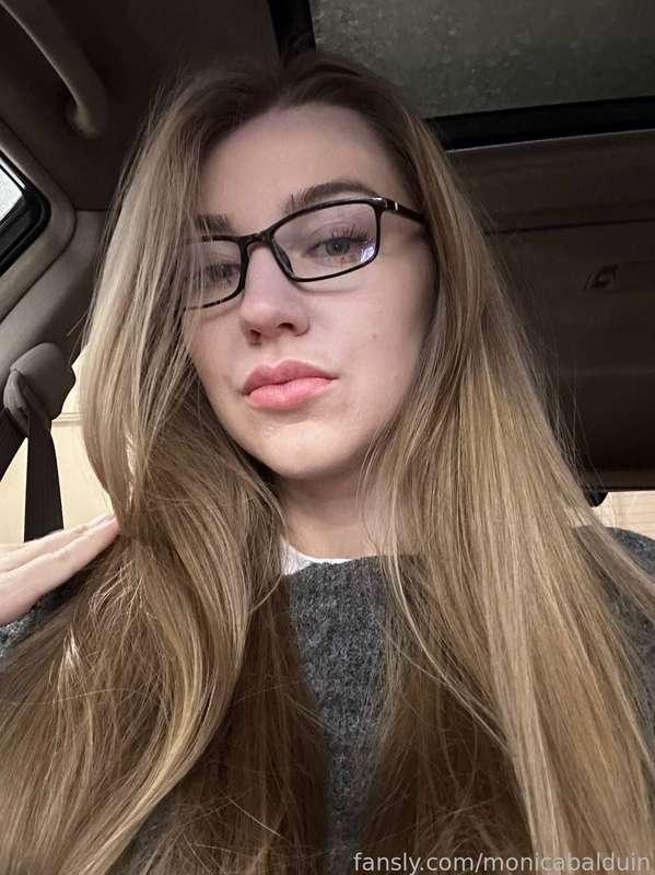 monicabalduin image #0