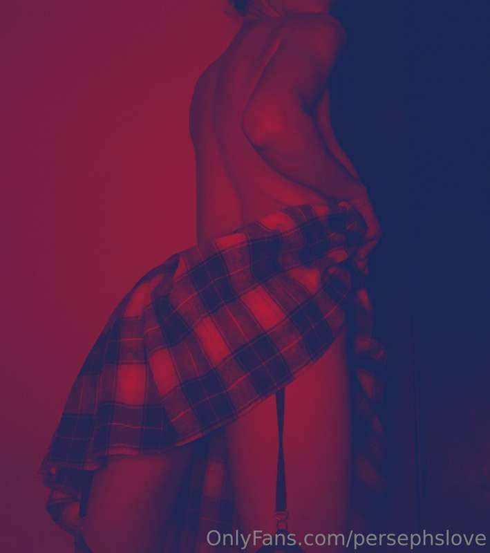 Red is such a sexy color 💋