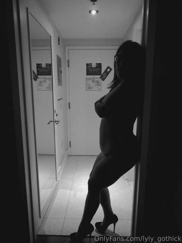 lyly_gothick image #2