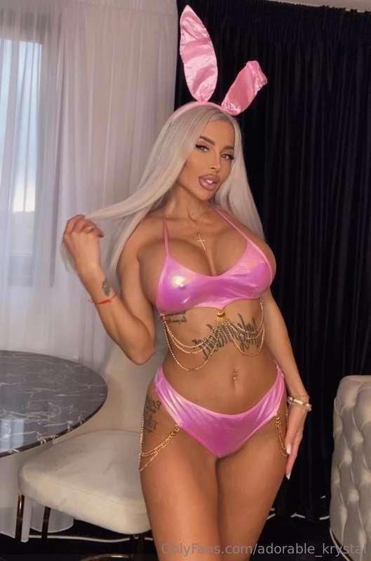 For all the bunny lovers out there: here comes the sexy pink..