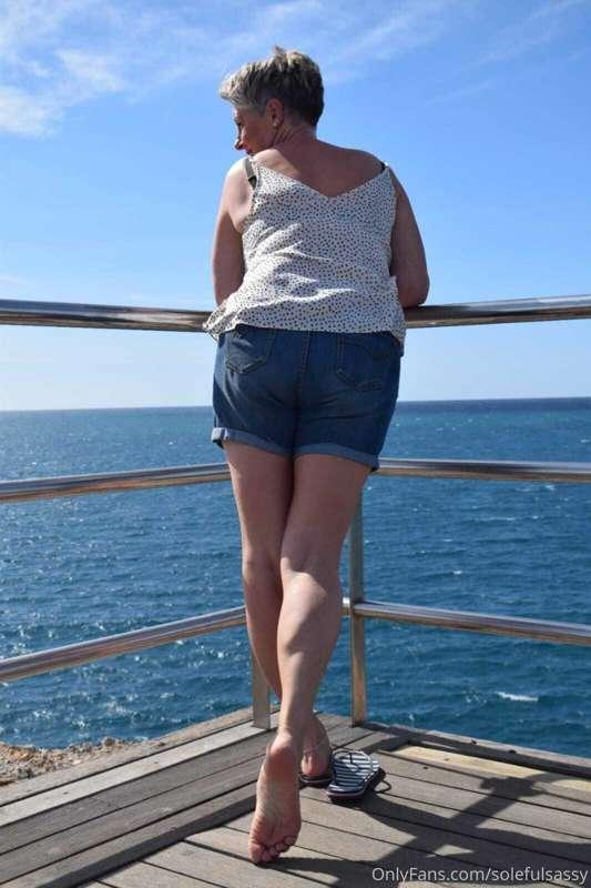 Making the most of the sun ☀ 💗☀️
