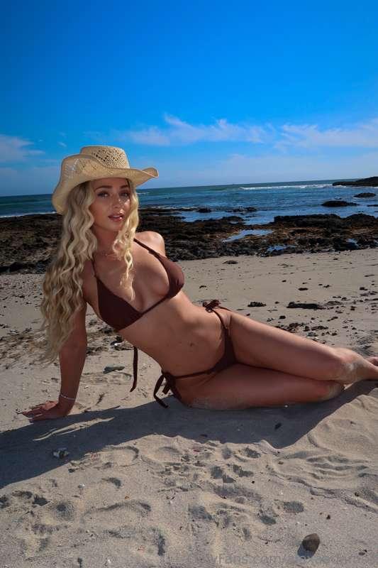 Let the waves wash away your worries 🌊