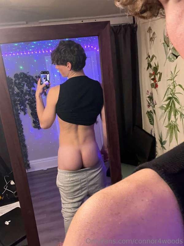 My ass tastes even better than it looks, would you agree?
