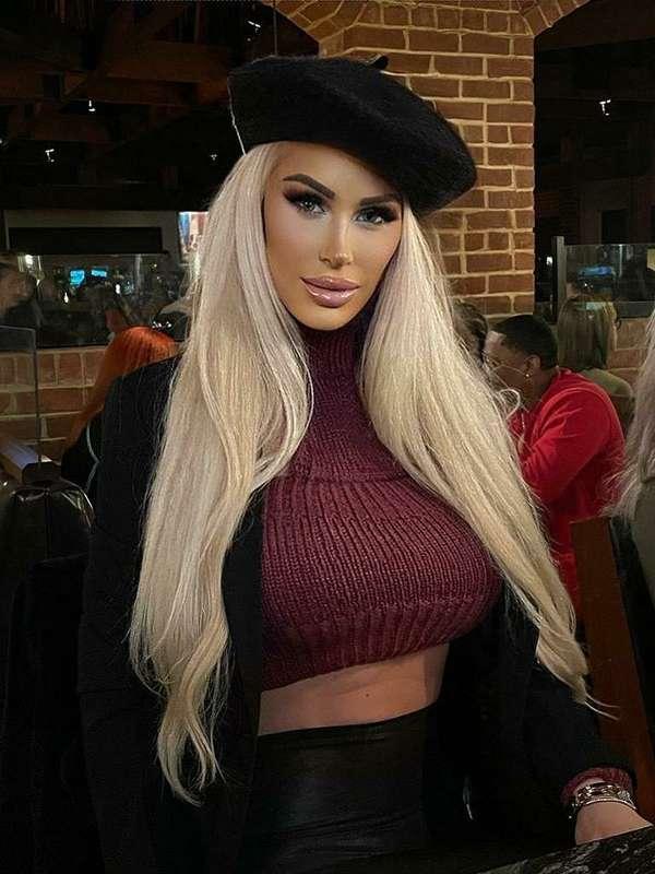 Late Night out 🦉🦉🦉