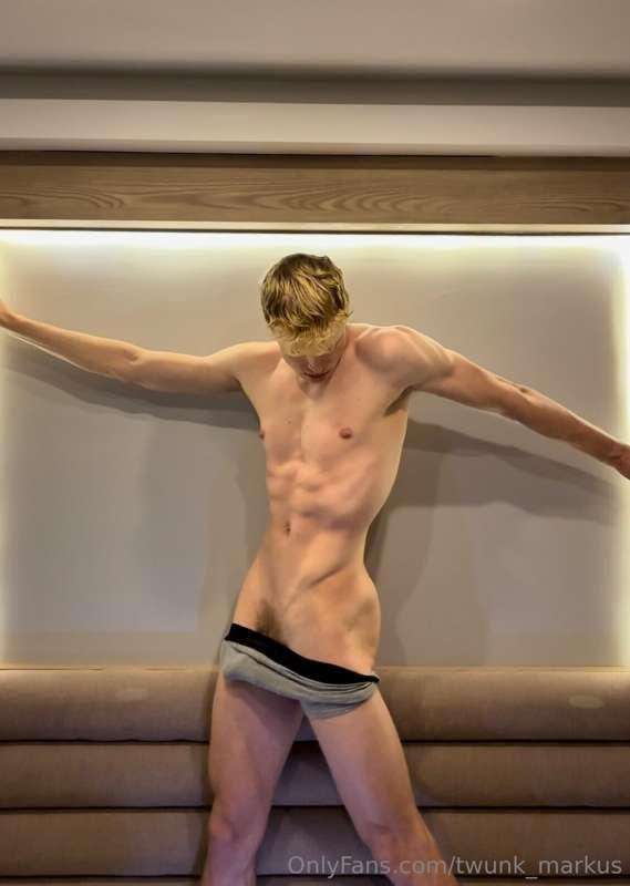 twunk_markus_free image #0