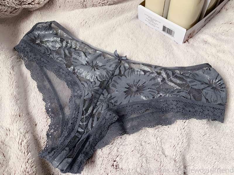 selling my panties I wore for the mommy milk set ♡ highest b..
