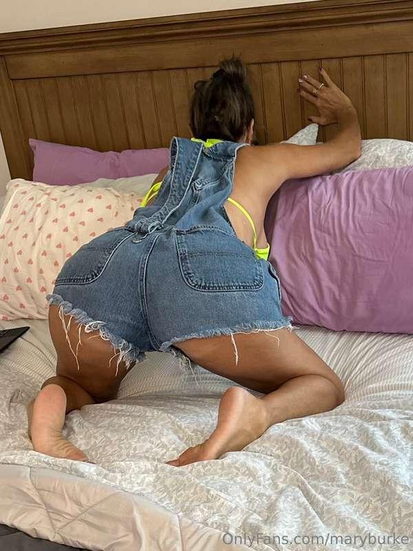 Take me from behind. @themaryburke