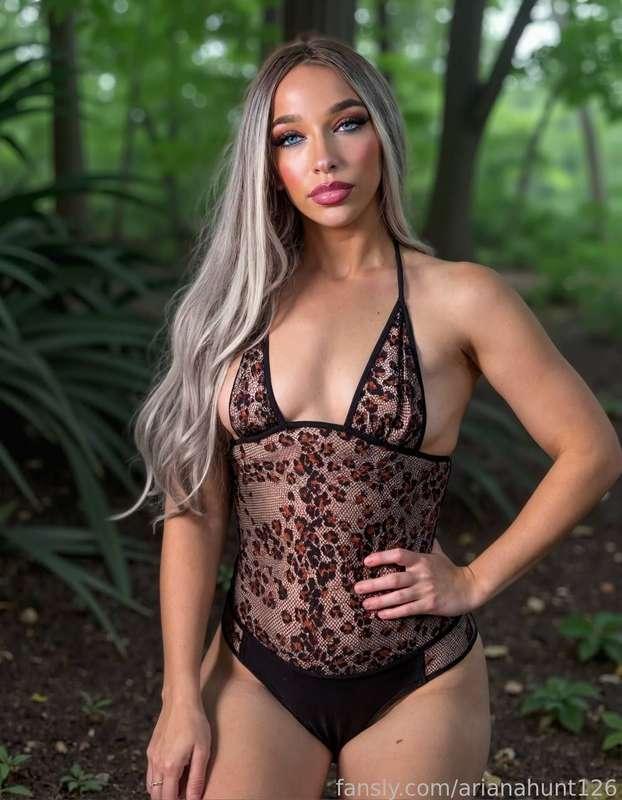 Really wish you were fucking me out here 🩷🥵
#pussy #slut #cum #blonde #horny #sexy #moan #videocall #girl #hot #sugarbaby #spicy #love #cum #anal #ass 