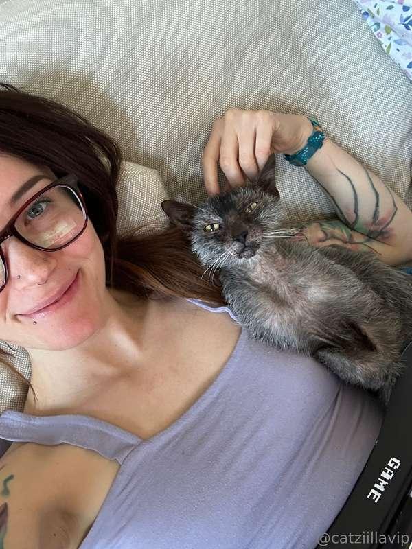 Editing with Ghosty 👻🖤