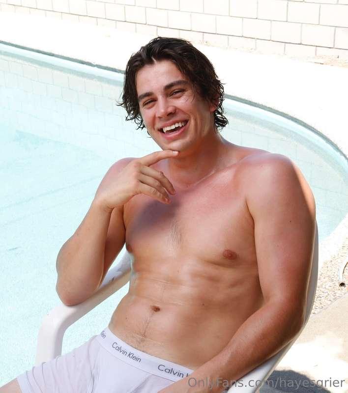 Happy Monday ☀️Hit my inbox and tell me what you want to see..